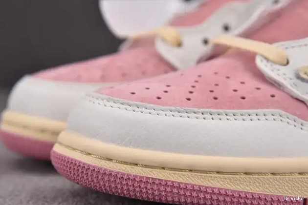 Reps TBK AJ DM7866-600 1 SP x OG Low Travis Scott 0602